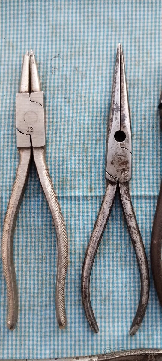 starožitné nářadí,v zachovalém funkčním stavu - 15