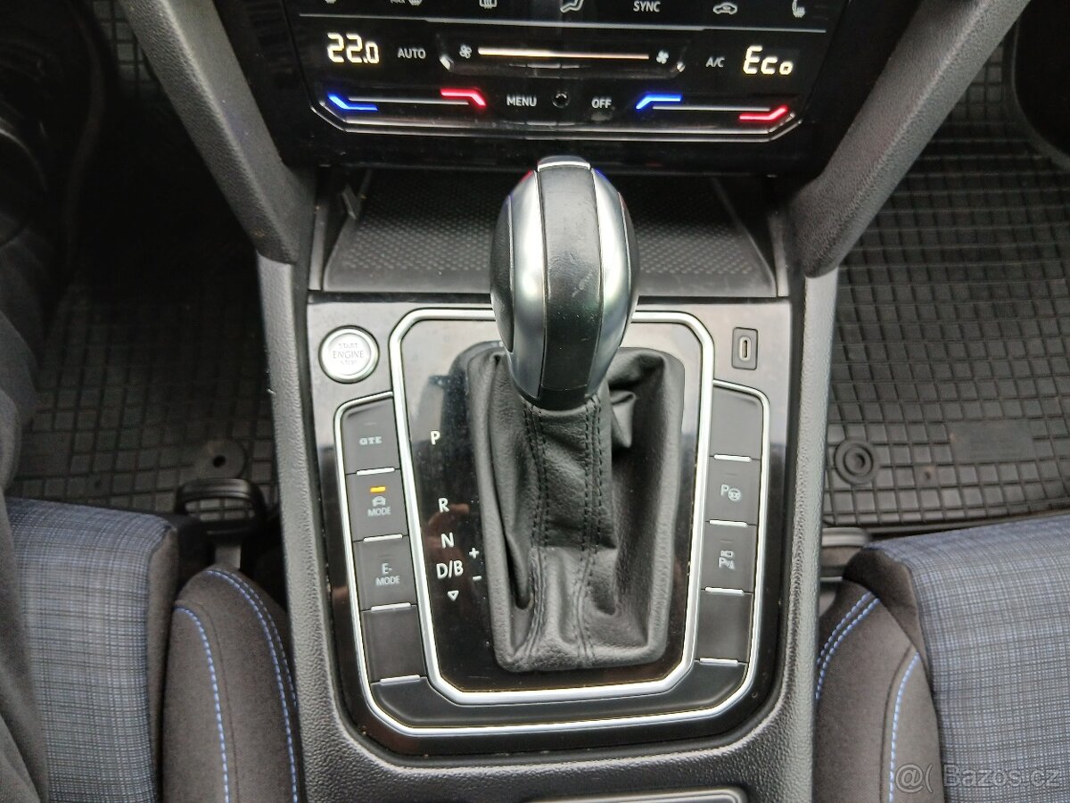 VW Passat, GTE Plug-in hybrid, r.v. 2021 - 15