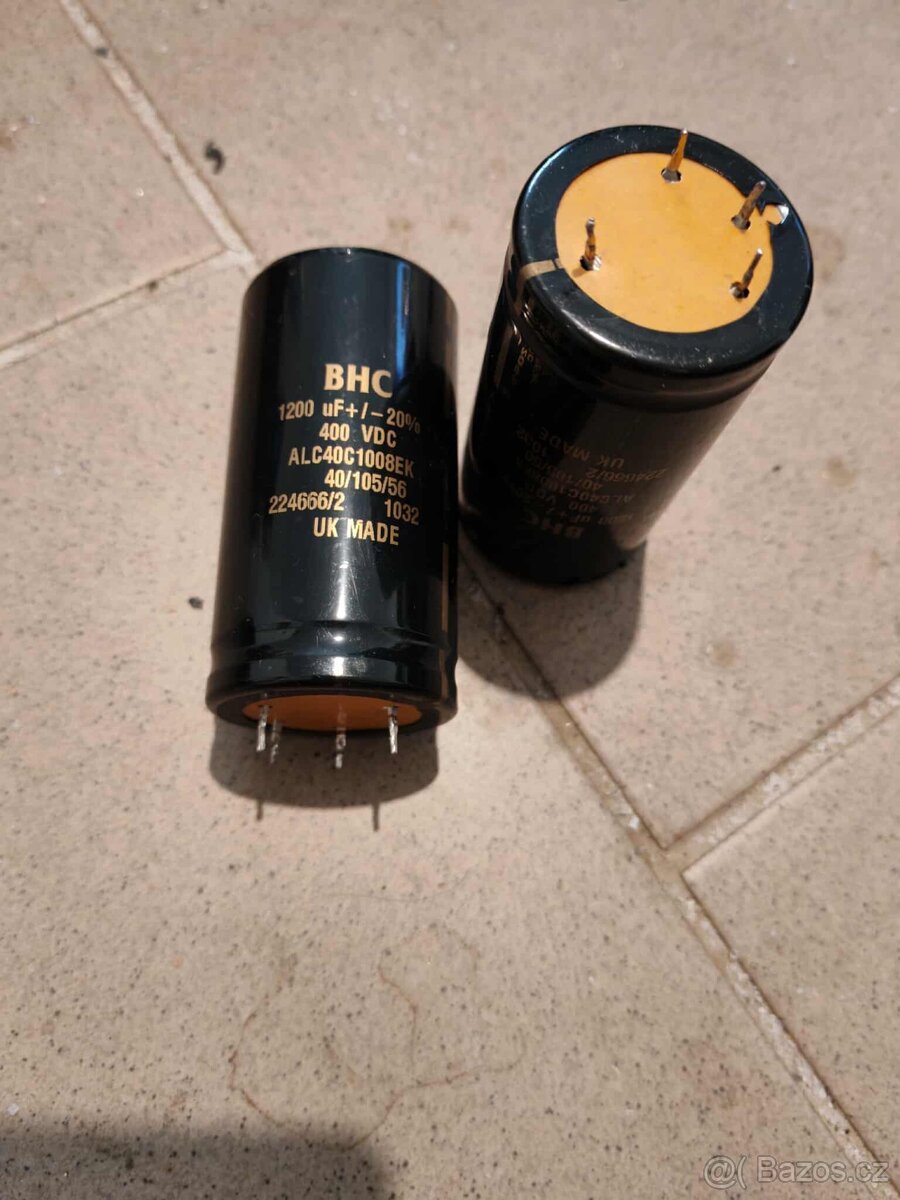 ELEKTROLYTICKÉ KONDENZÁTORY - 15