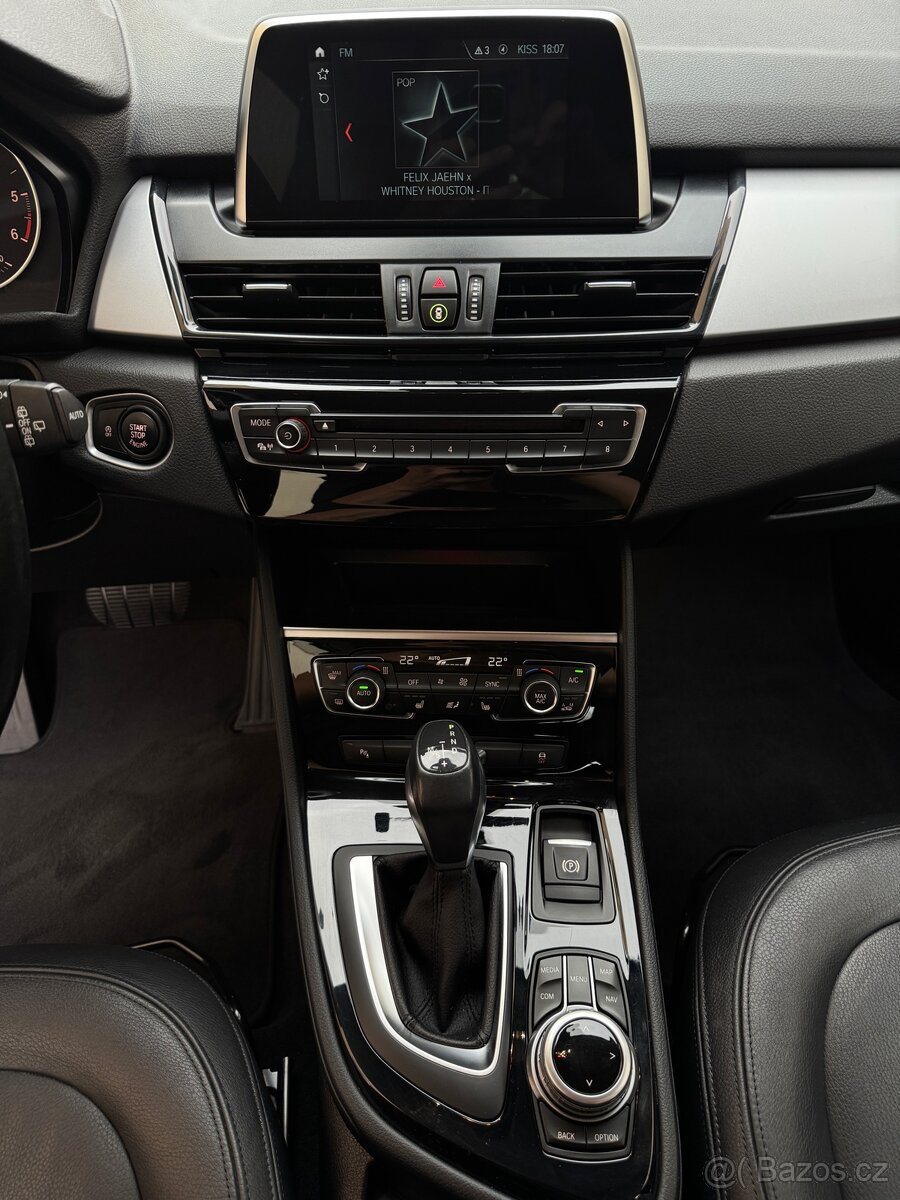 BMW 220d XDrive - 15