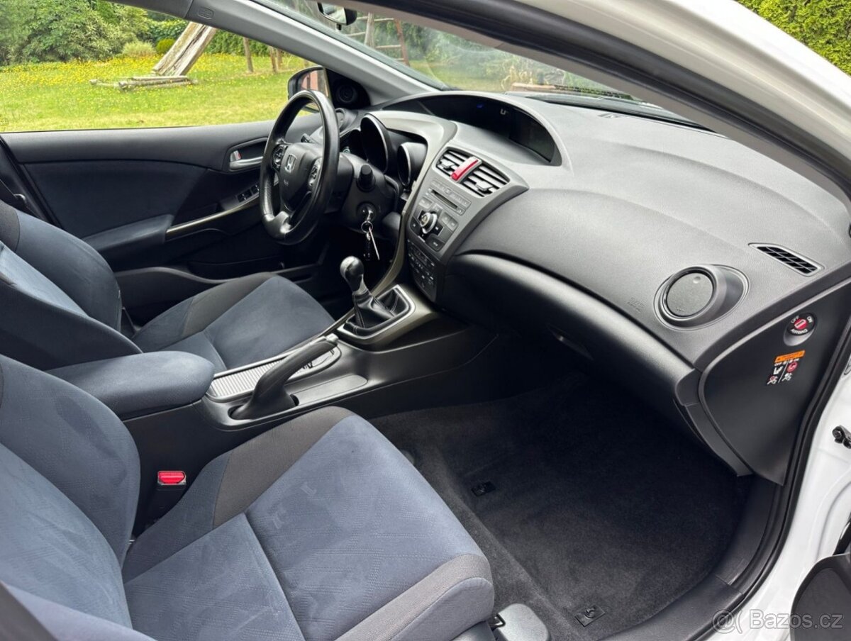 prodávám Honda Civic 2.2Cdti 110kw - 15