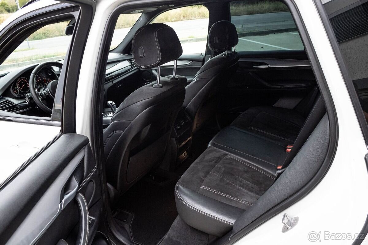 BMW X5 xDrive40d A/T M-Packet - 15