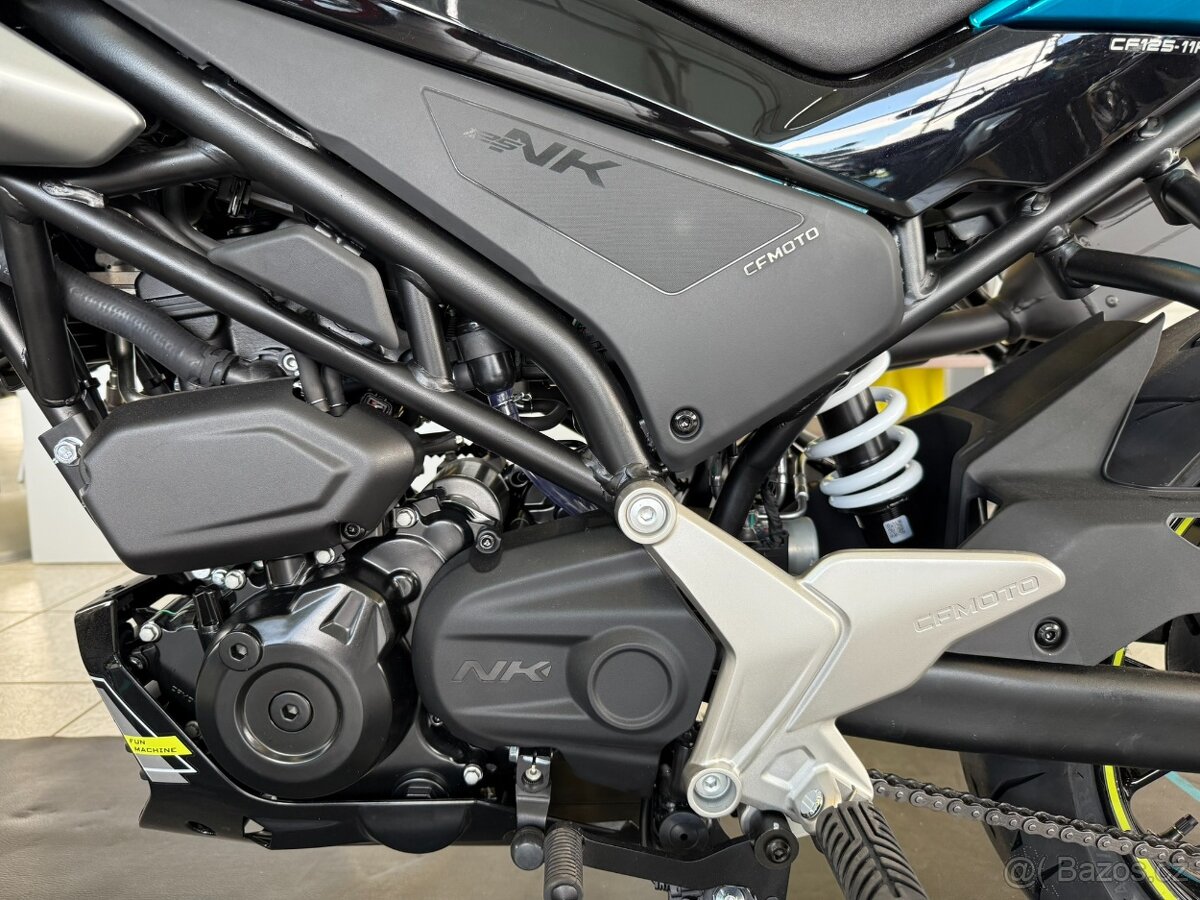 cfmoto 125 NK - modrá, černá skladem AKCE HELMA - 15