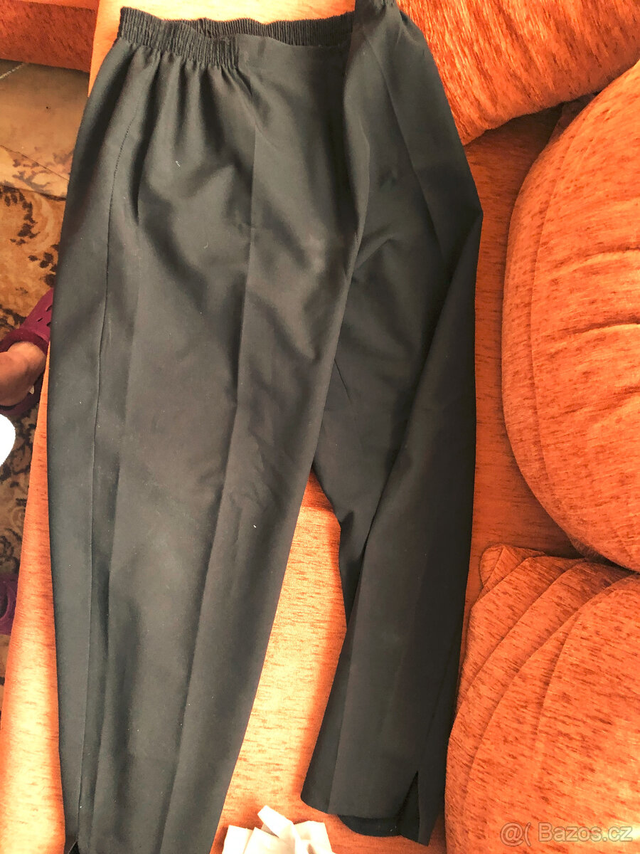 Bundy a svetry XXL - 15