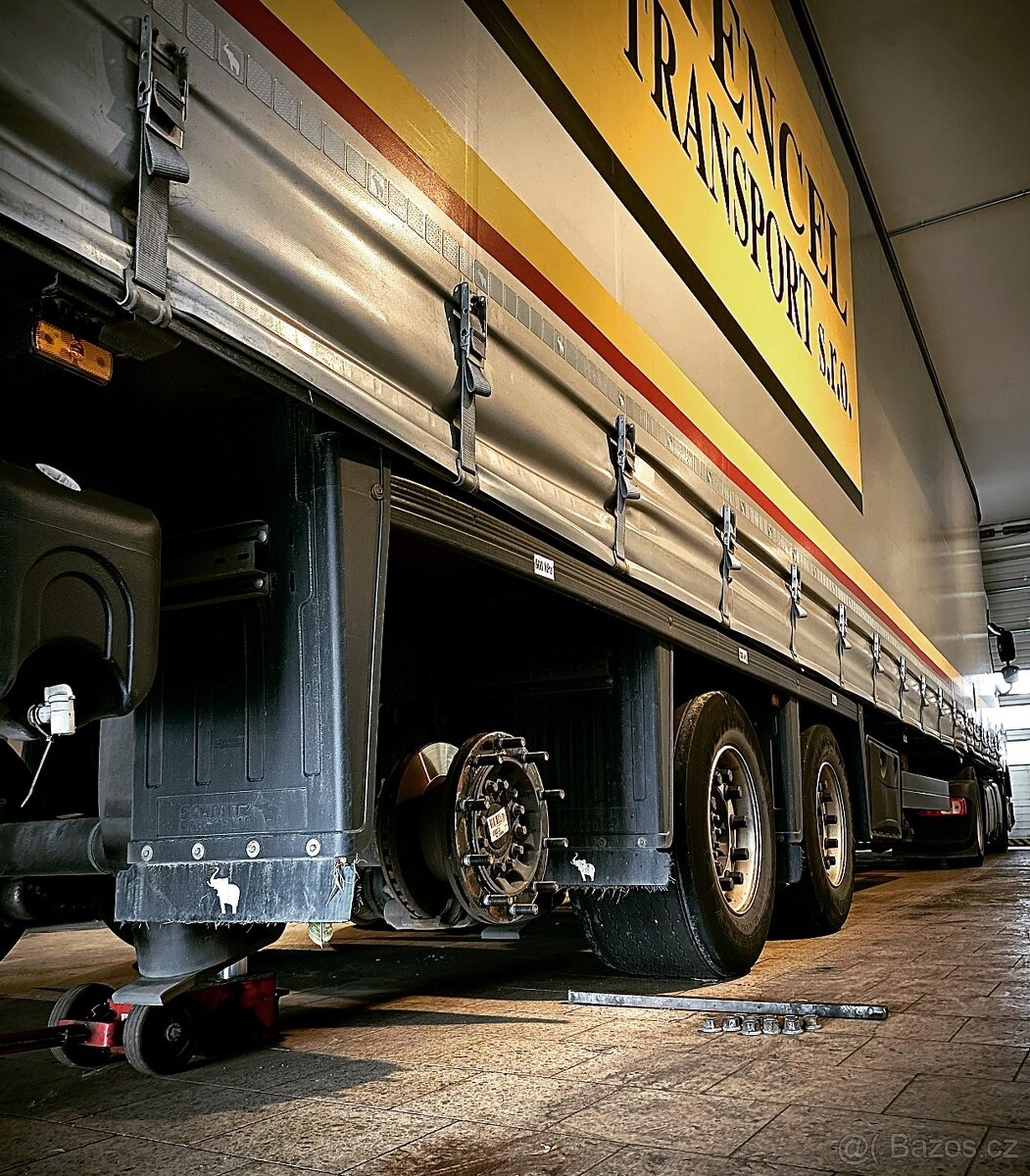 HLEDÁME ŘIDIČKU / ŘIDIČE MKD - 15