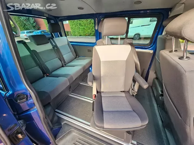 VW T5 Multivan 1.9 TDI 75kW,7.Míst,Klima,Tažné,Webasto,2008. - 15