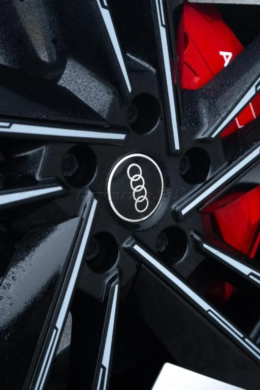 Audi E-tron GT RS - 15