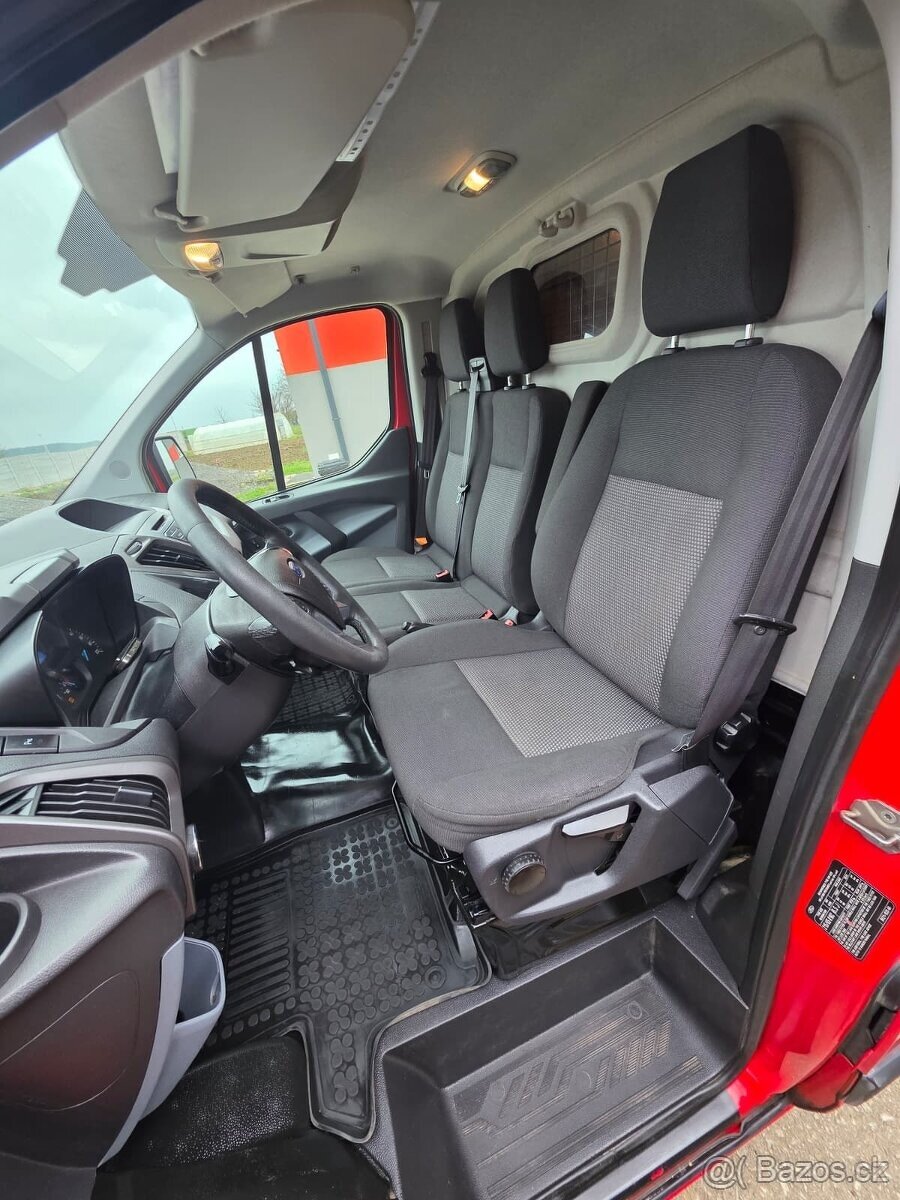 Ford Tranzit Custom 2.2 TDci 92 kw - 123 HP Nová STK/EK - 15