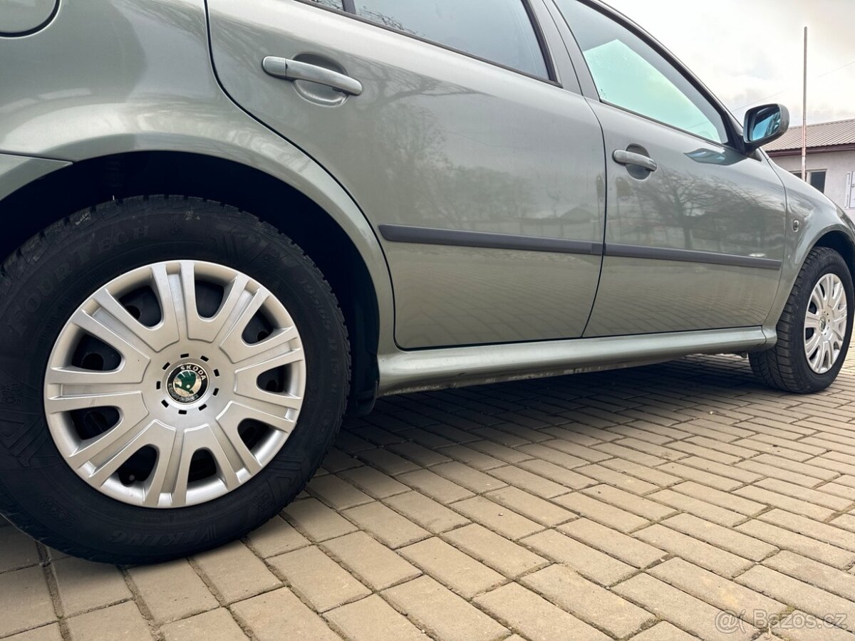 Škoda Octavia I Combi 1.9 TDI 81kW / 2004 / XENONY / TAŽNÉ - 15