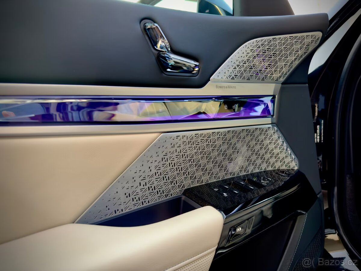 Predám BMW 750e xDrive, Záruka do 2029, odpočet DPH - 15