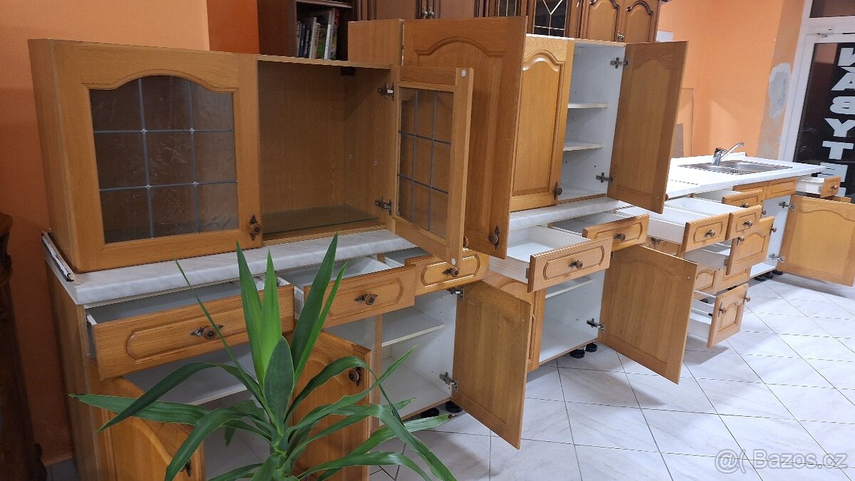 Rustikální kuchyňská linka - 15