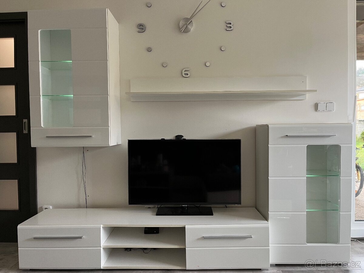 Obývací stěna - 15
