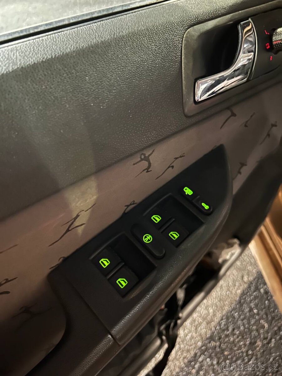 Škoda Fabia elegance 1.4 benzin - 15