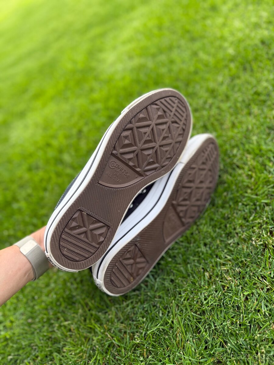 Luxusní, černé tenisky Converse s kamínky Swarovski - 15