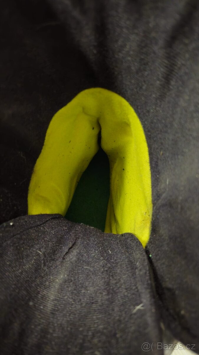 Lyže 170 + lyžáky 43 44 + helma - 15