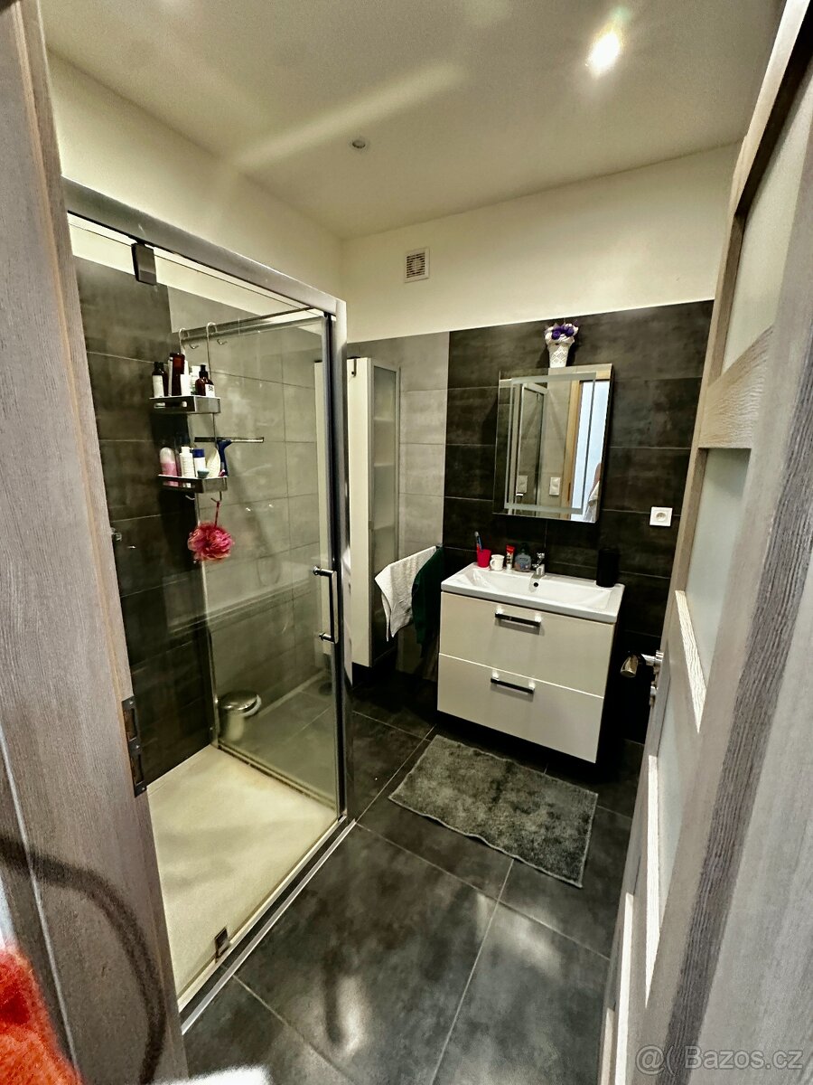 Prodám řadový rodinný dům Turkovice u Ondřejova - 15