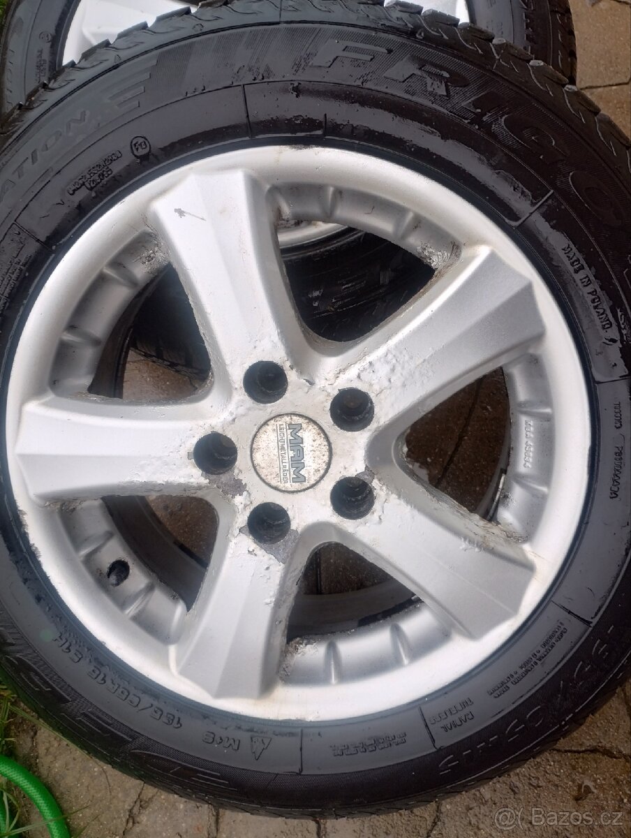 ALU kola + zimní pneu R15 - 15