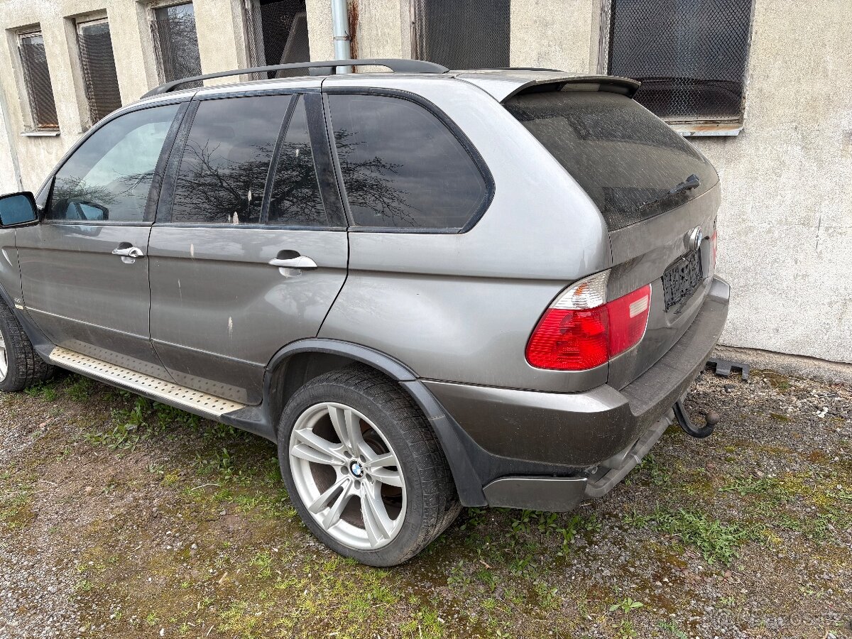 2x BMW X5 e53 4.8is - 15