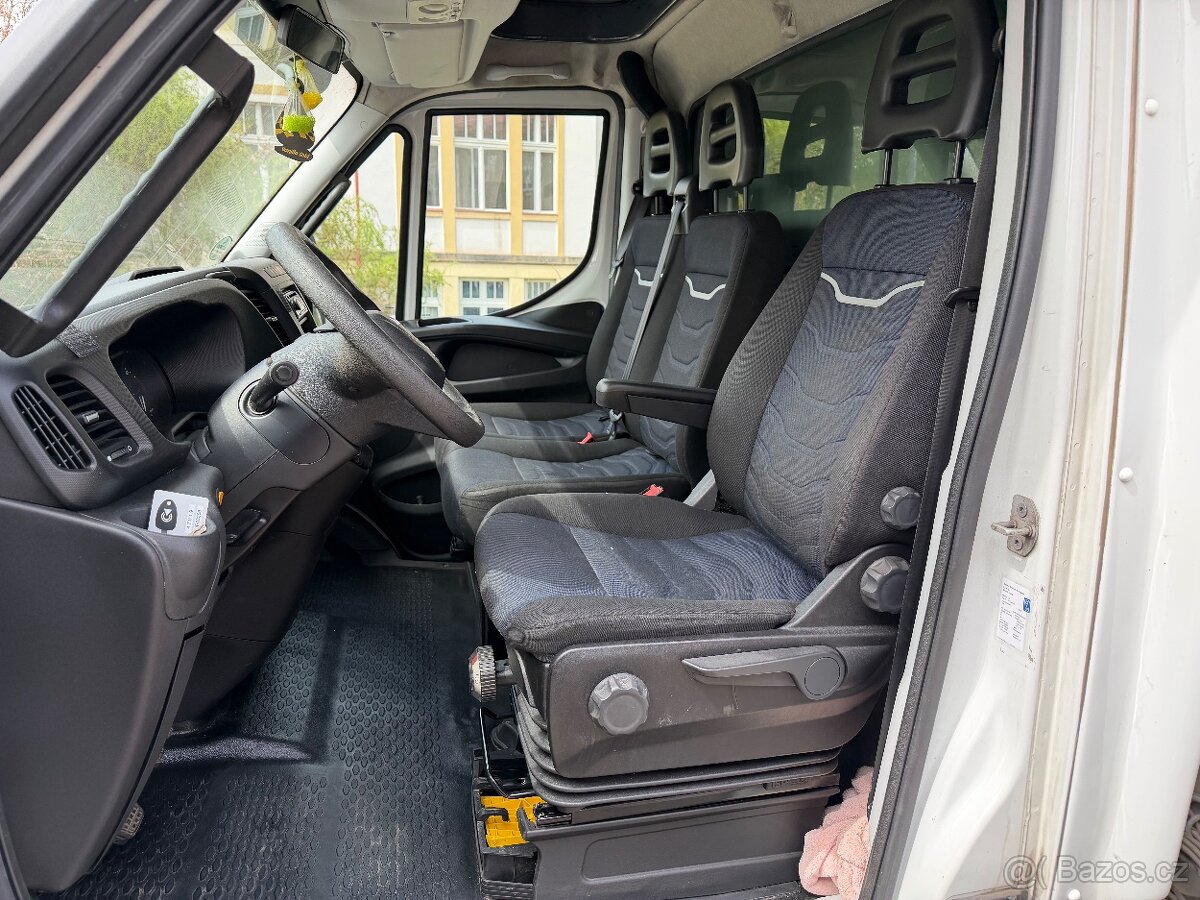 Iveco Daily 35S16 plachta rok 2020 - 15