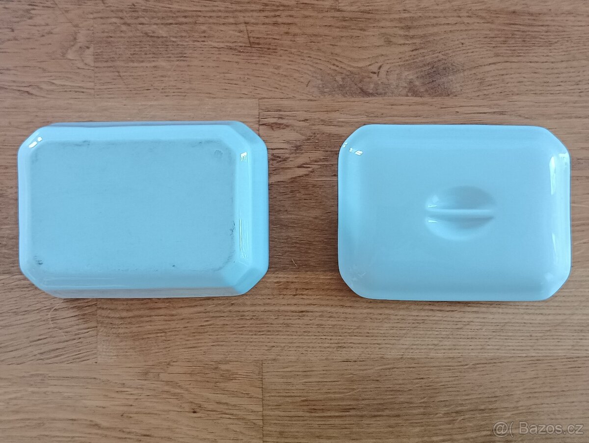 PORCELÁNOVÁ ZAPÉKACÍ DÓZA - 15