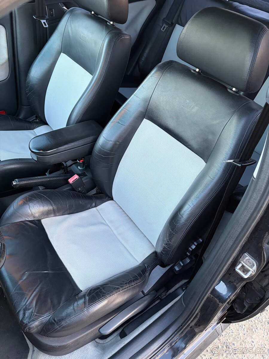 Škoda Octavia 1.8T RS - 15