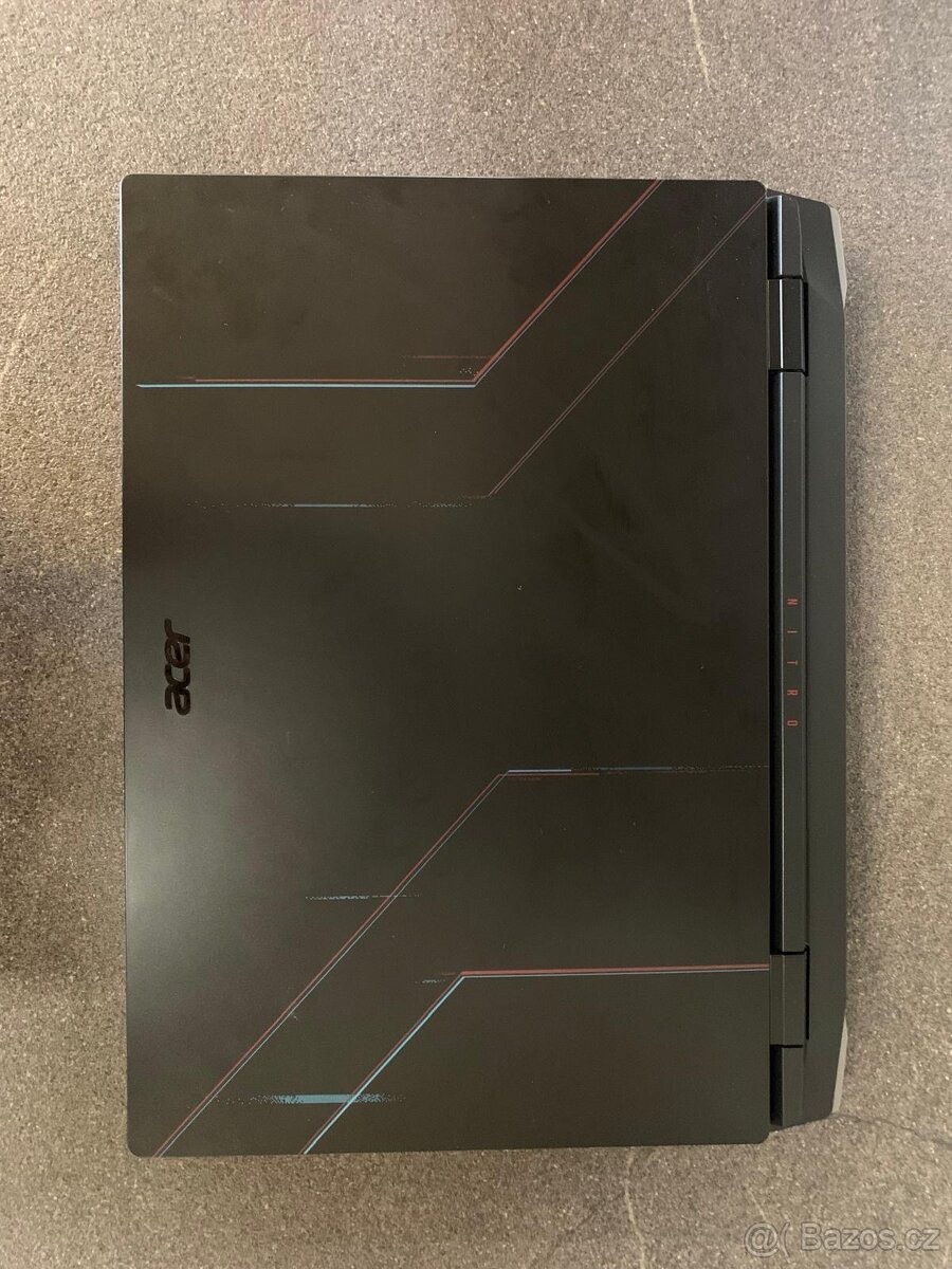 Acer Nitro 5 - 15