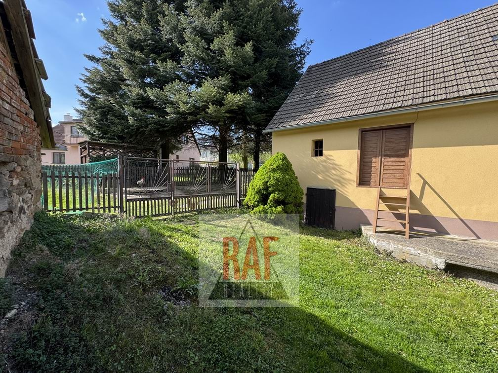 Prodej - zemědělská usedlost, stodoly, pozemky - Moravec - 15