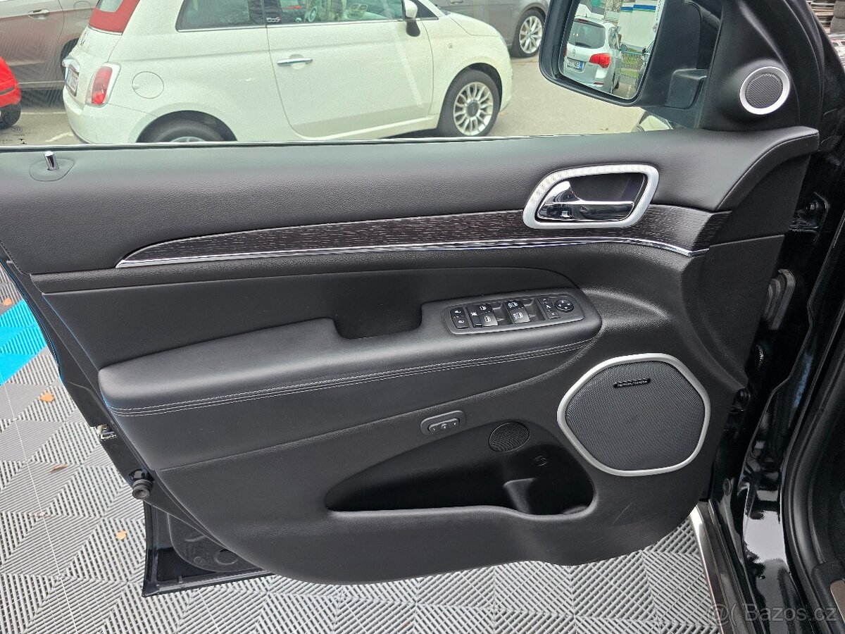 ⭐Jeep Grand Cherokee 3.0CRD/184KW/1.MAJ/ČR/SUMMIT⭐ - 15