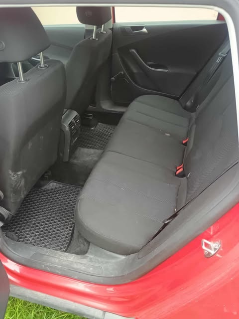 Volkswagen Passat 2.0 TDI - 15