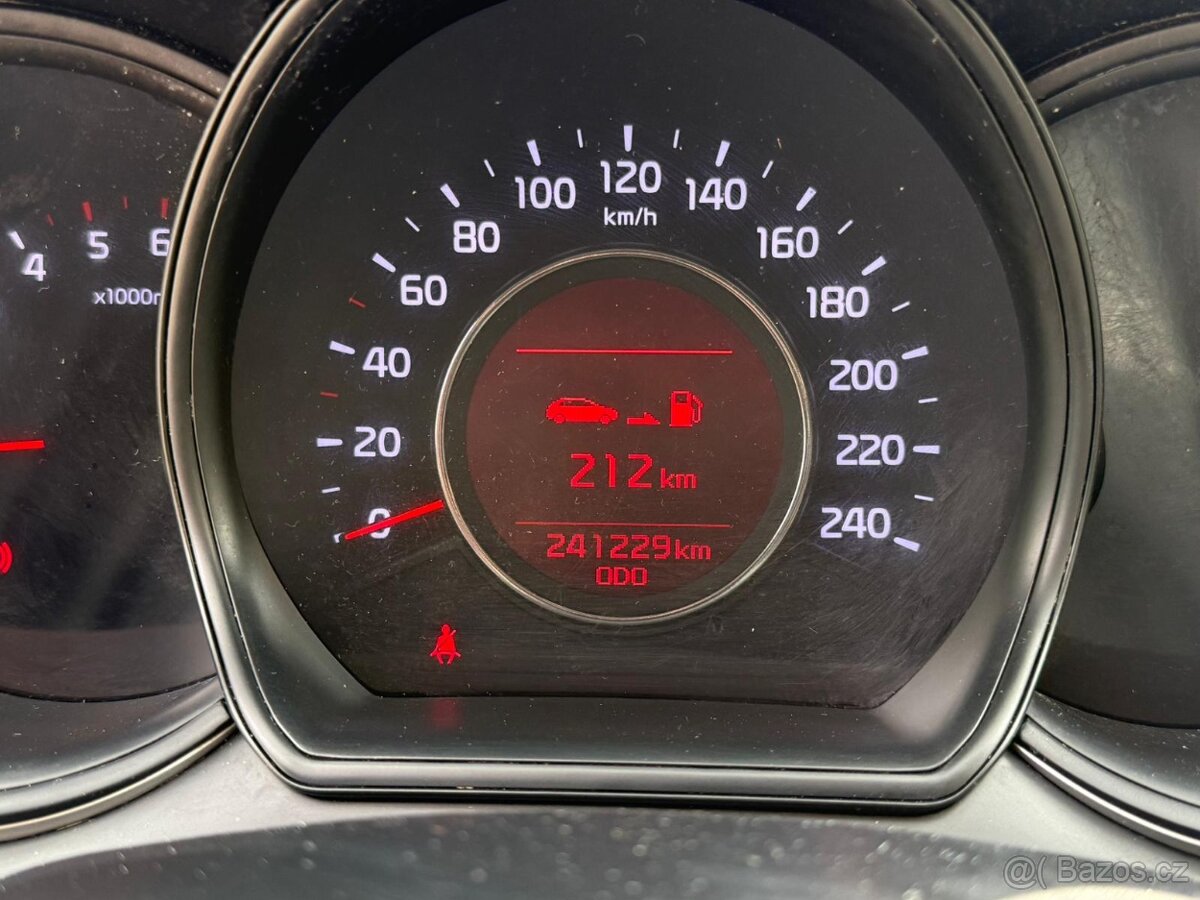 KIA CEE’D 1,6 CRDI - 100 kW, PARK. SENZORY - 15