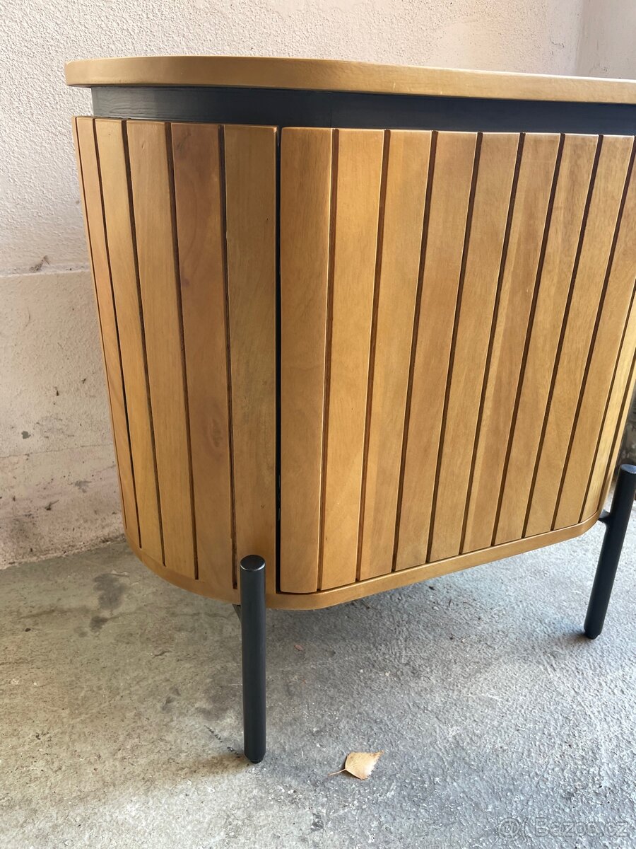 Noční stolek Kave Home Licia - 15