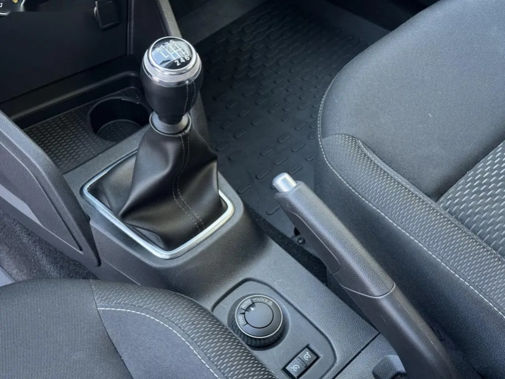 Dacia Duster, 4WD, ČR, 1. majitel - 15