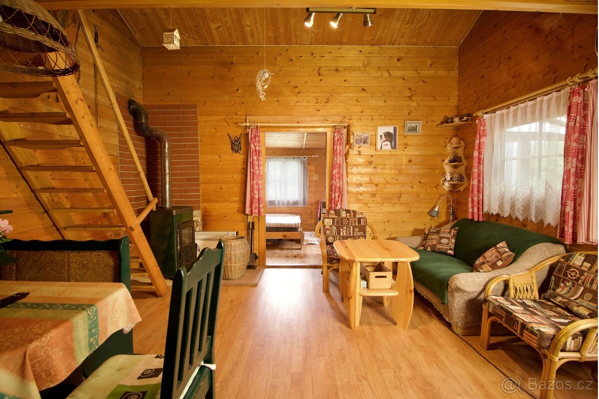 Prodej chaty 40m2 s rozlehlým pozemkem 1007m2 v obci Hraběší - 15