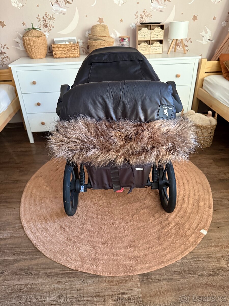 Thule Urban Glide 2 black vč. příslušenství - 15