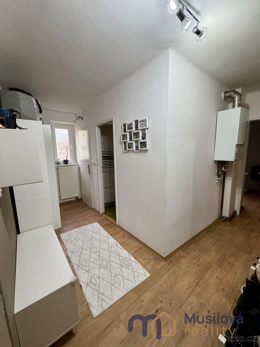 Prodej bytu 2+1 56 m2 - 15