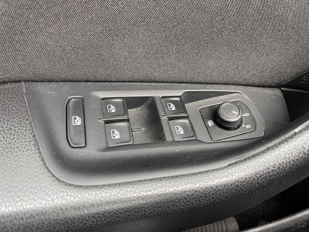 Passat 2,0TDI 110kW nové v ČR - 15