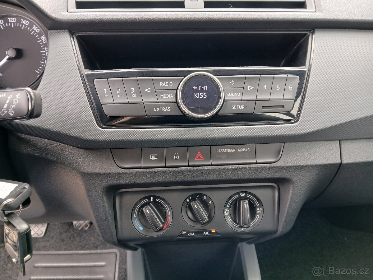 Škoda Fabia III 1,0 MPI Nová TK 04/2027 - 15