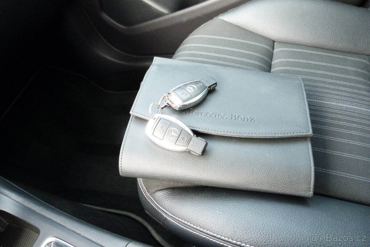 Mercedes B 180 1.6i - 15