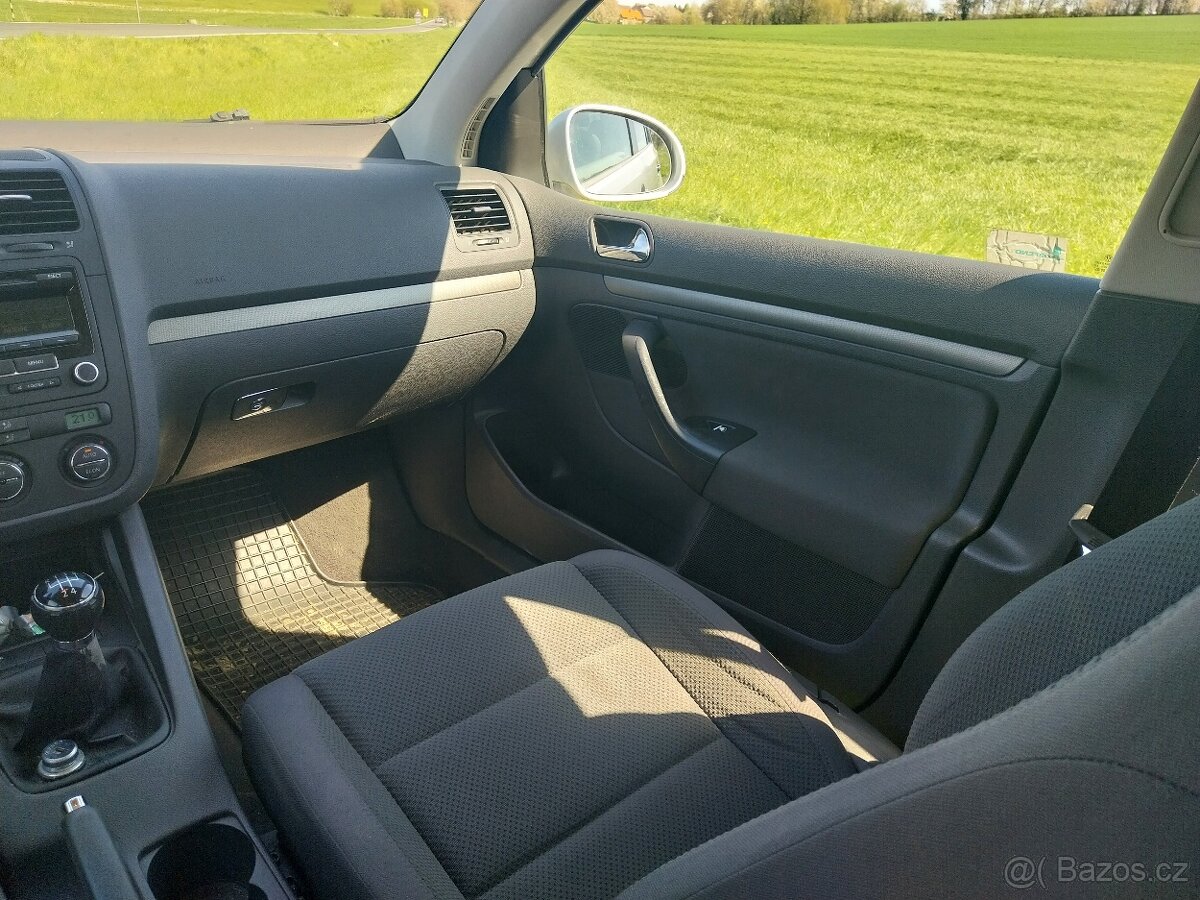 Golf 5 1.6 MPI 75kw - 15