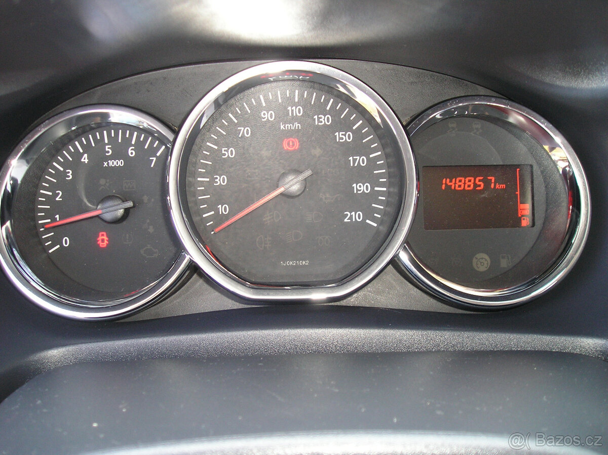 DACIA SANDERO II STEPWAY 0.9 TCe 66KW RV-2014 - 15