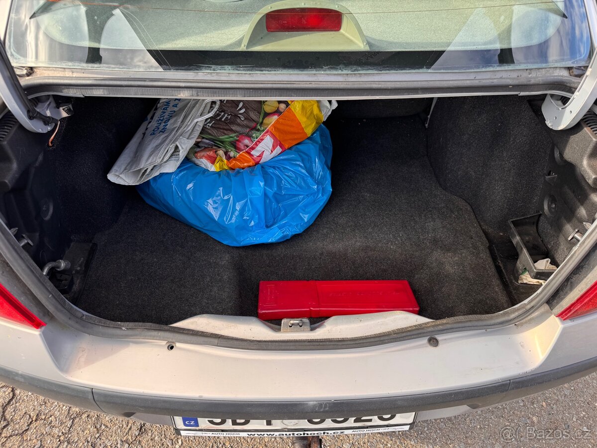 Renault Thalia 1.4 16V, 72 kW, r. 2005 - 15