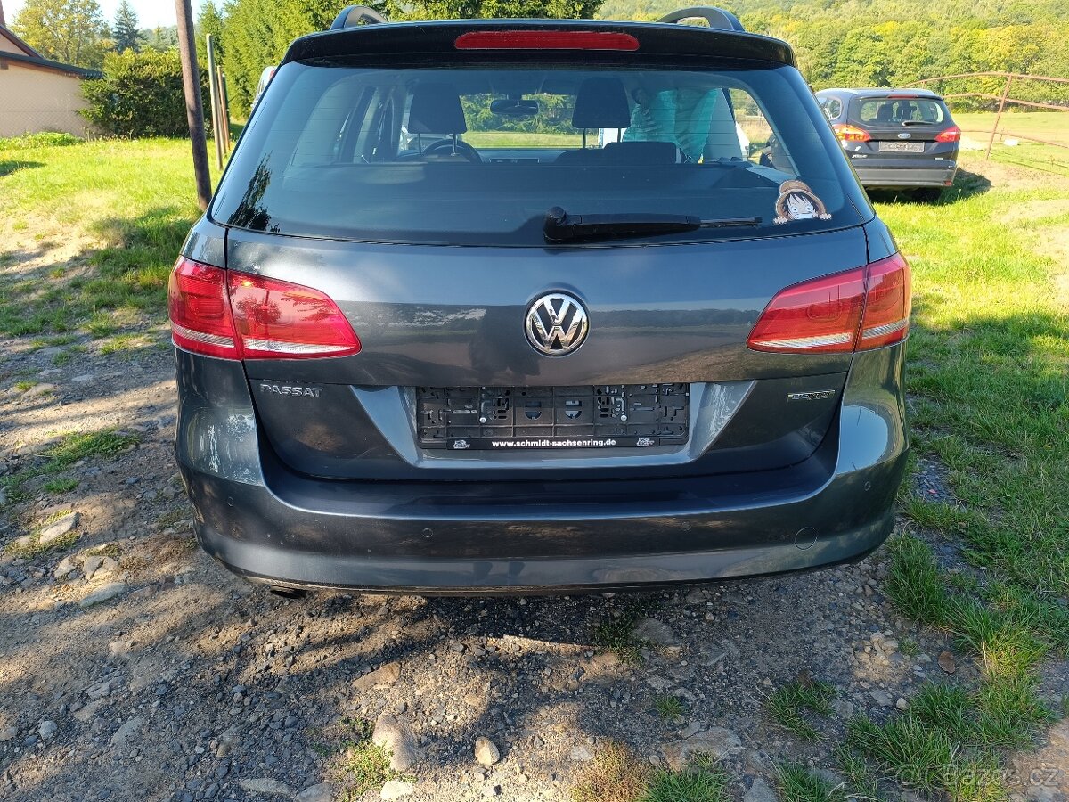VW Passat variant B7 1.4 TSI 90 kW - 15