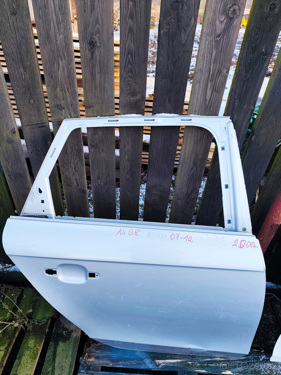 Audi A4 2.0. TDI náhradní díly a dveře. - 15