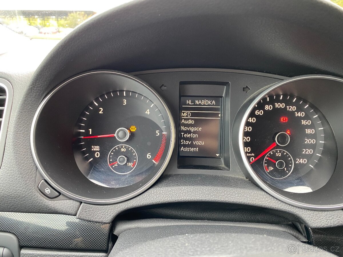 Golf VI kombi 1.6 TDI 77 kW, 2011 – xenony, výhřev, STK 1/27 - 15