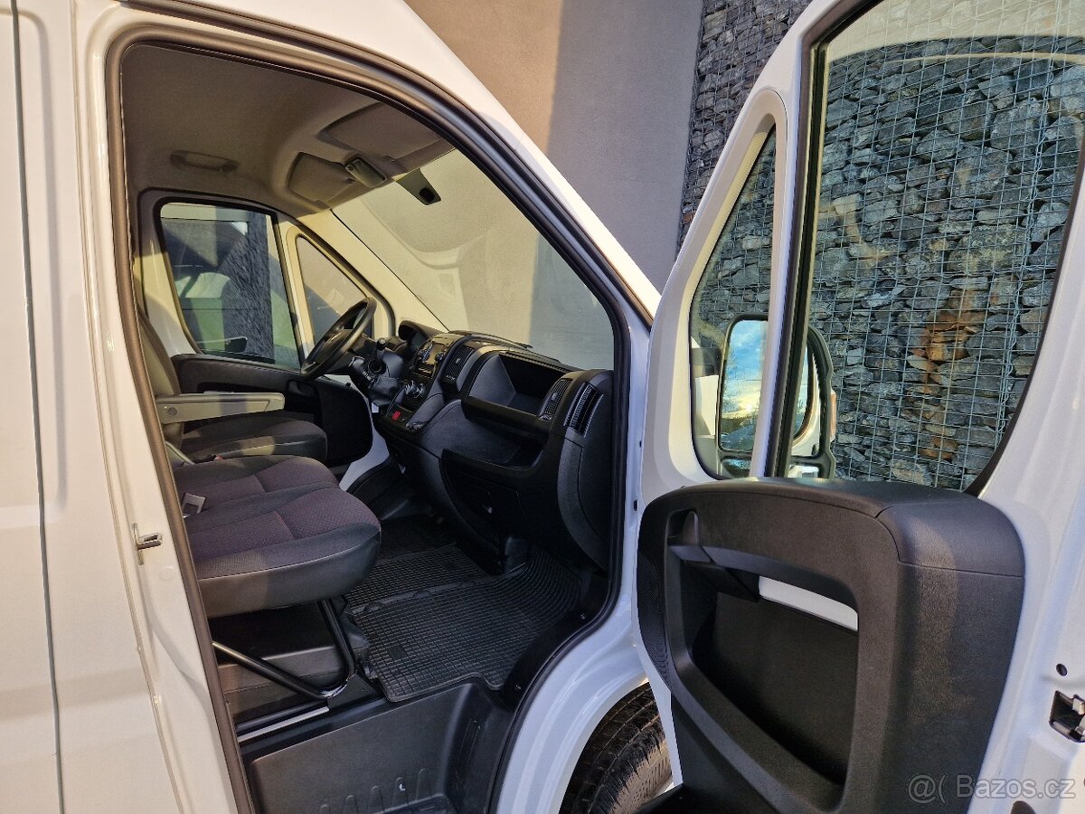 Opel Movano 2,2 CDTI, 121 KW, L3H2 - 15