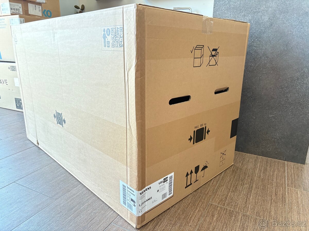 Nový nástěnný odsavač SIEMENS STUDIO LINE IQ 500, černé sklo - 15