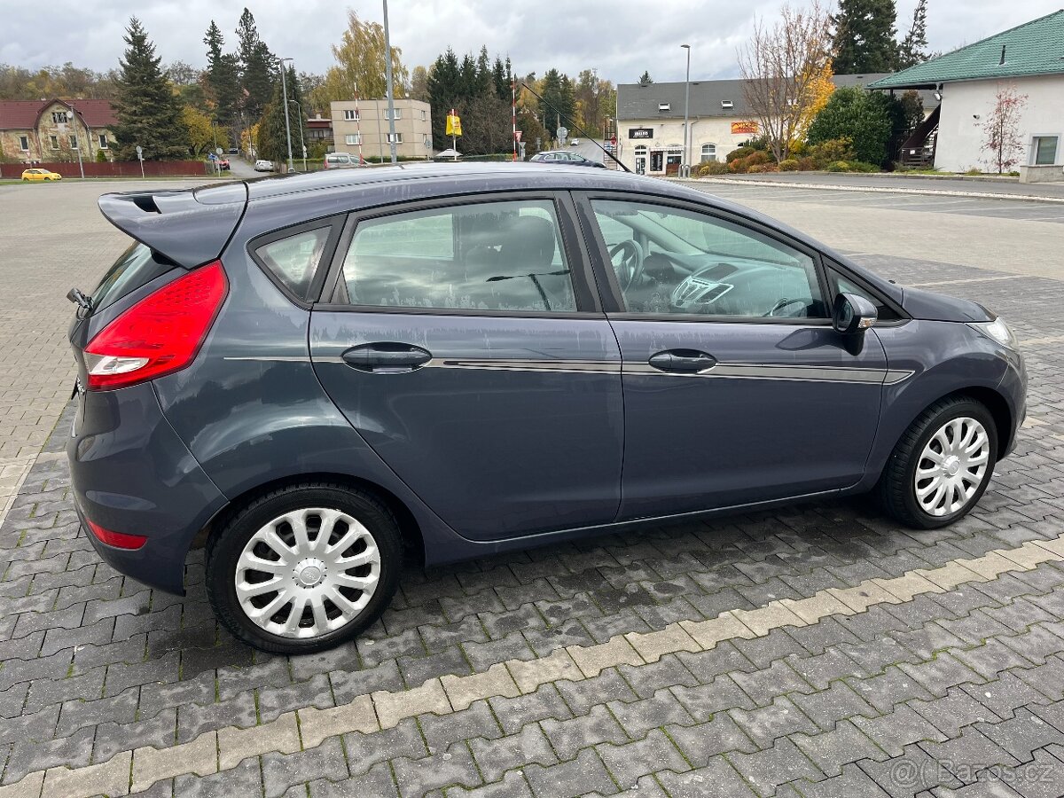 Ford Fiesta - 15