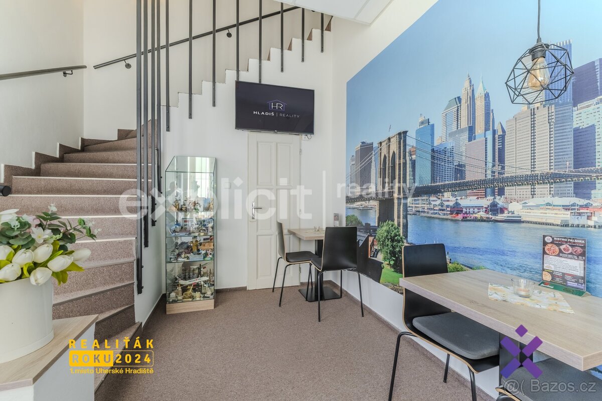 Prodej víceúčelového komplexu 695 m², pozemek 1 554 m² - Uhe - 15