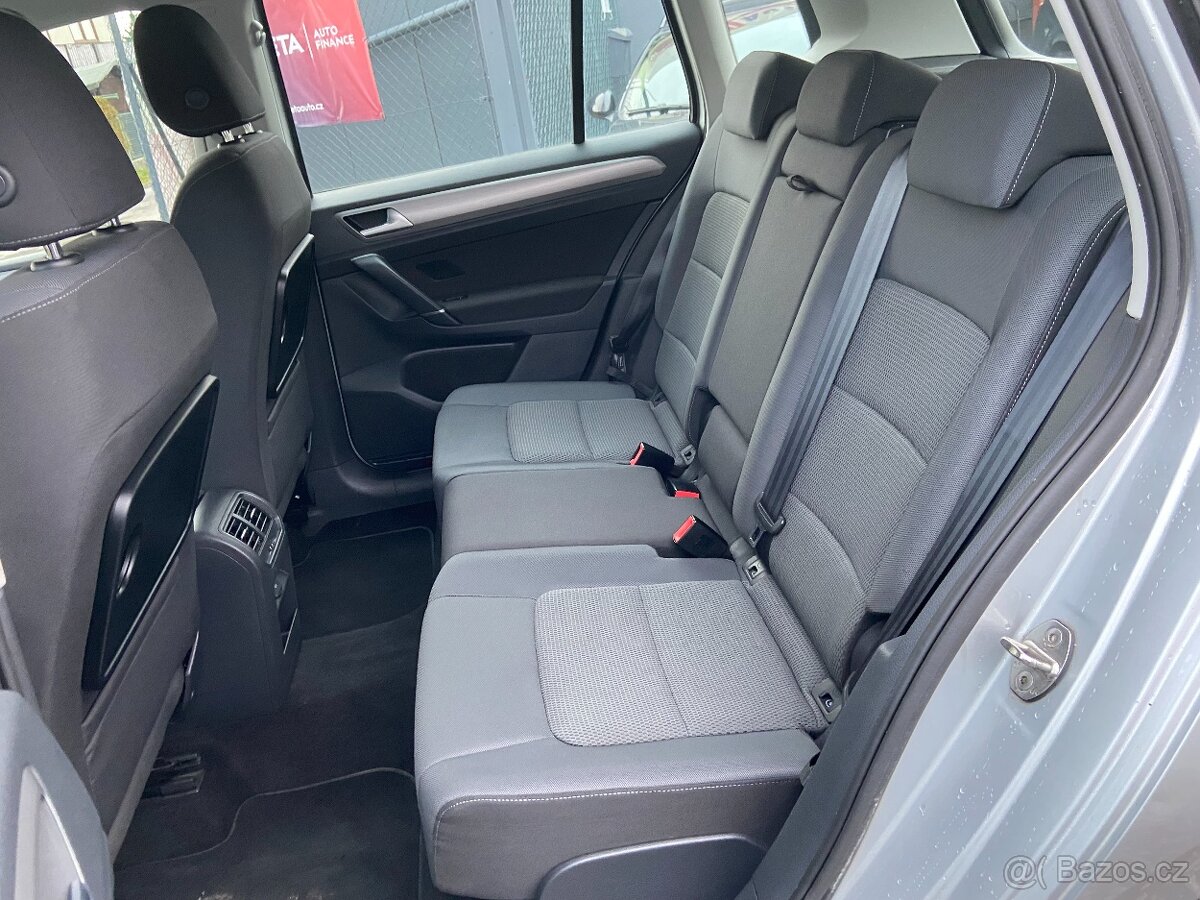 VW Golf Sportsvan 1.6 TDi 81kW Serviska, Navigace - 15