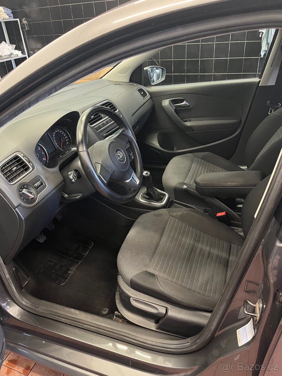 Volkswagen Polo - 15